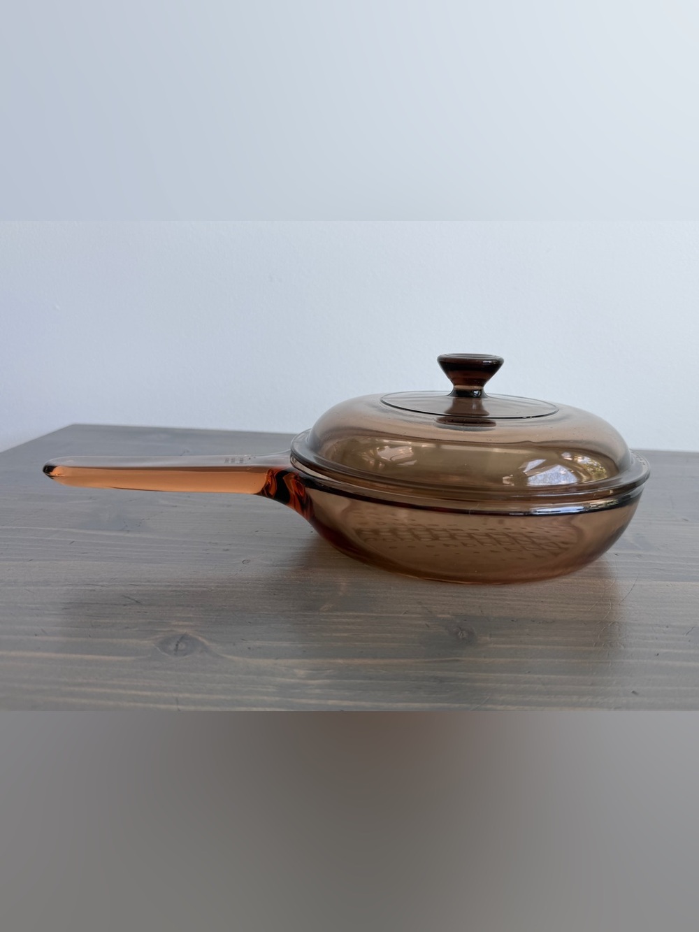 Vintage Amber glass Corning Visions saucepan
Pyrex lid
